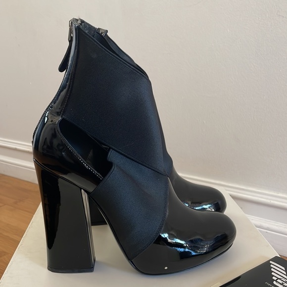 Emporio Armani black patent leather booties 38 - Picture 6 of 11